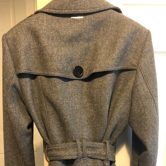 Burberry Gibbsmoore Wool Blend Coat - Picture 6 of 8
